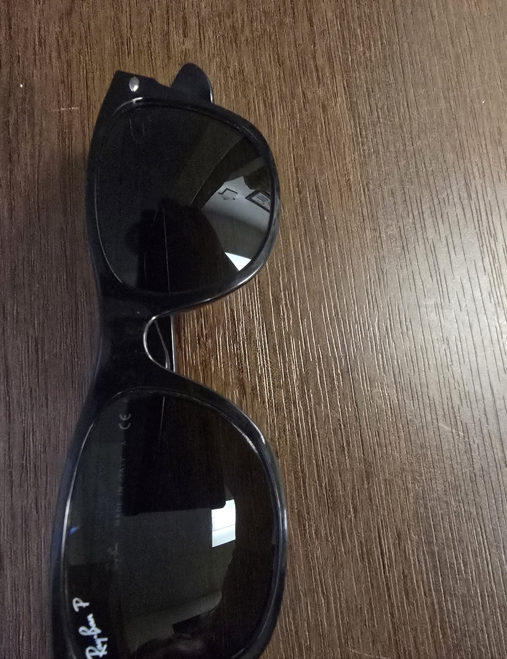 Ray-Ban New Wayfarer RB 2132 901 52-18 3P Black Sunglasses w/ Black Leather Case - Picture 4 of 7